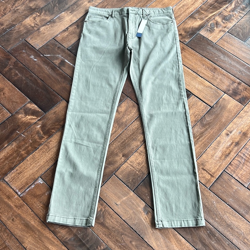 Michael Star size 33 classic five pocket olive green color pants